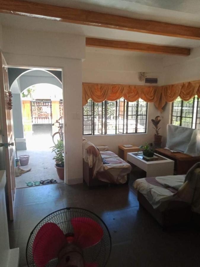 Viner'S Inn Tacloban Buitenkant foto
